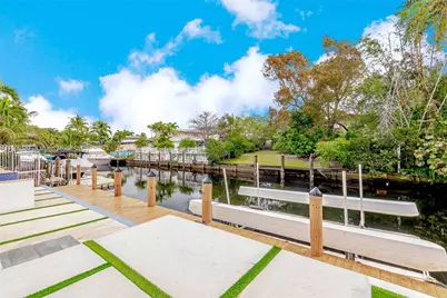 2436 Okeechobee Lane, Fort Lauderdale, FL 33317 - Photo 9