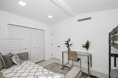 2436 Okeechobee Lane, Fort Lauderdale, FL 33317 - Photo 47