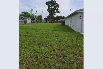 482 NW Marion Ave, Port Saint Lucie, FL 34983 - Photo 21