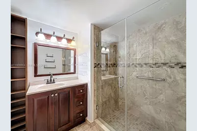 17600 NW 68th Ave #B2004, Hialeah, FL 33015 - Photo 3