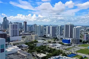 1900 N Bayshore Dr, Miami, FL 33132 - Photo 5