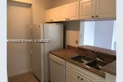 17125 N Bay Rd #3601, Sunny Isles Beach, FL 33160 - Photo 9