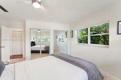 1860 Venice Park Dr #225, North Miami, FL 33181 - Photo 7