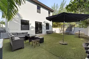 10204 NW 86th St, Doral, FL 33178 - Photo 45