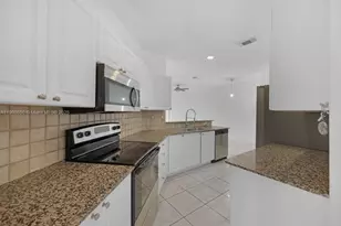 4863 NW 109th Path, Doral, FL 33178 - Photo 13