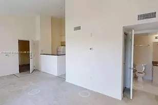 [Address not provided], West Palm Beach, FL 33409 - Photo 13