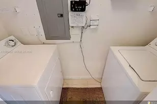 [Address not provided], West Palm Beach, FL 33409 - Photo 21