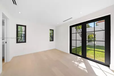 601 NE 56th St, Miami, FL 33137 - Photo 47