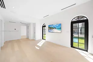 601 NE 56th St, Miami, FL 33137 - Photo 25