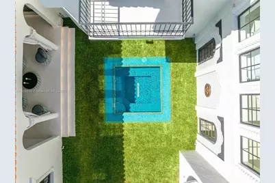 601 NE 56th St, Miami, FL 33137 - Photo 3
