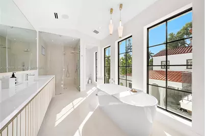 601 NE 56th St, Miami, FL 33137 - Photo 29