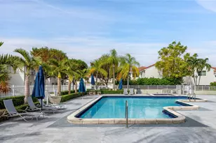 10421 Mahogany Key Circle, Miami, FL 33196 - Photo 19