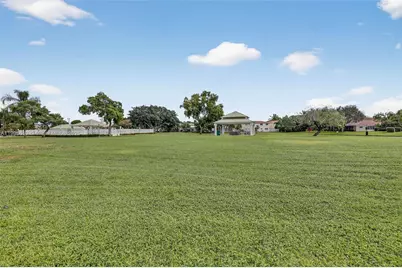 1413 SW 109th Way, Davie, FL 33324 - Photo 33