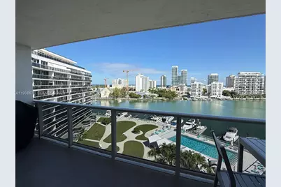 900 Bay Dr #818, Miami Beach, FL 33141 - Photo 3