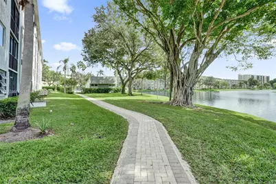 2220 N Cypress Bend Dr #310, Pompano Beach, FL 33069 - Photo 51