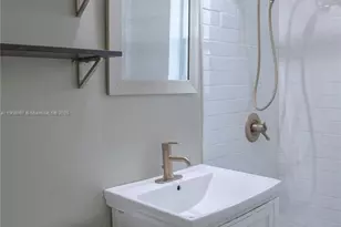 10078 E Bay Harbor Dr, Bay Harbor Islands, FL 33154 - Photo 35