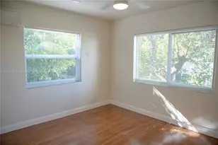 10078 E Bay Harbor Dr, Bay Harbor Islands, FL 33154 - Photo 27