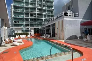 31 SE 6th St, Miami, FL 33131 - Photo 31