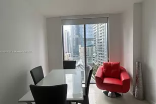 31 SE 6th St, Miami, FL 33131 - Photo 9