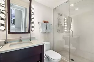 6899 Collins Ave, Miami Beach, FL 33141 - Photo 13