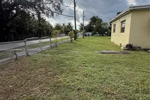 9900 NW 25th Ave, Miami, FL 33147 - Photo 11