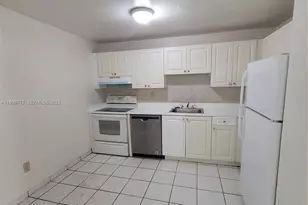 5100 SW 41st St, Pembroke Park, FL 33023 - Photo 21