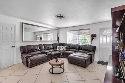 3061 SW 47th St, Fort Lauderdale, FL 33312 - Photo 5