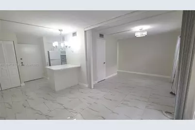 5201 NW 7th St #106, Miami, FL 33126 - Photo 9