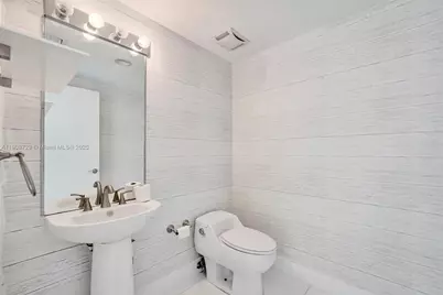 3301 NE 183rd St #2007, Aventura, FL 33160 - Photo 9