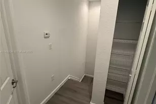 11605 NW 89th St, Doral, FL 33178 - Photo 17