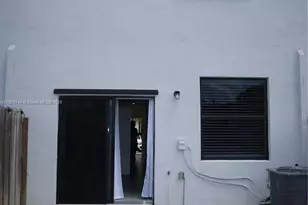 18240 SW 148th Rd, Miami, FL 33187 - Photo 13