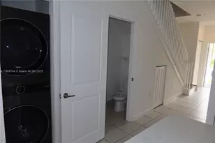 18240 SW 148th Rd, Miami, FL 33187 - Photo 9