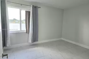 1810 NW 119th St, Miami, FL 33167 - Photo 11