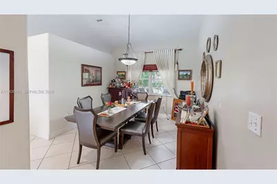 18821 SW 297th St, Homestead, FL 33030 - Photo 13