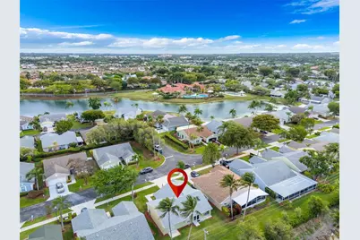 2590 SE 7th Pl, Homestead, FL 33033 - Photo 35