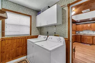 2590 SE 7th Pl, Homestead, FL 33033 - Photo 17