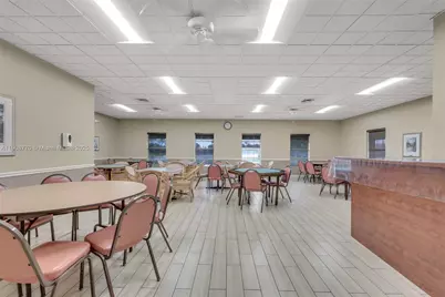 2590 SE 7th Pl, Homestead, FL 33033 - Photo 43