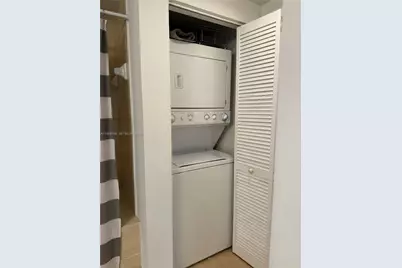 1750 N Bayshore Dr #2706, Miami, FL 33132 - Photo 7