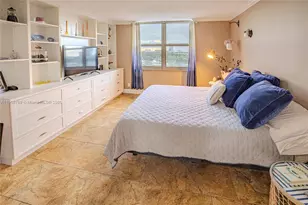 437 Golden Isles Dr, Hallandale Beach, FL 33009 - Photo 37