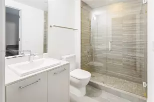 1010 Brickell Ave, Miami, FL 33131 - Photo 19