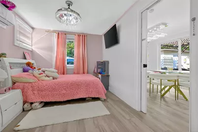 155 NW 124th St, North Miami, FL 33168 - Photo 39