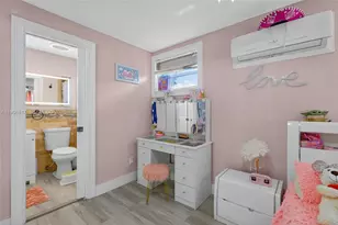 155 NW 124th St, North Miami, FL 33168 - Photo 39