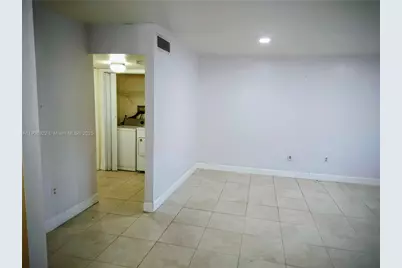 10370 SW 220th St #220, Cutler Bay, FL 33190 - Photo 31