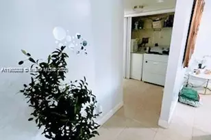 10370 SW 220th St, Cutler Bay, FL 33190 - Photo 9