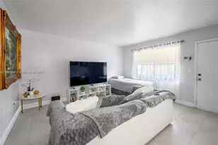 10370 SW 220th St, Cutler Bay, FL 33190 - Photo 3