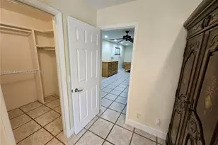 2016 NE 26th Dr, Wilton Manors, FL 33306 - Photo 21