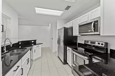 1392 SW Sudder Ave, Port Saint Lucie, FL 34953 - Photo 7