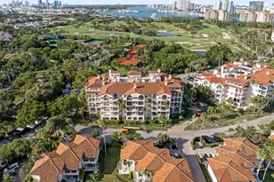 19217 Fisher Island Dr, Miami Beach, FL 33109 - Photo 47