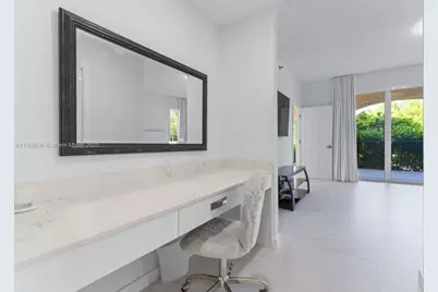 19217 Fisher Island Dr #19217, Miami Beach, FL 33109 - Photo 21