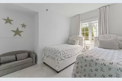 19217 Fisher Island Dr #19217, Miami Beach, FL 33109 - Photo 27